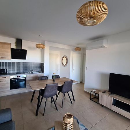 T2 De Standing Front De Mer Propriano (Corsica) Exterior foto