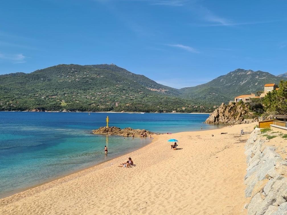 T2 De Standing Front De Mer Propriano (Corsica) Exterior foto