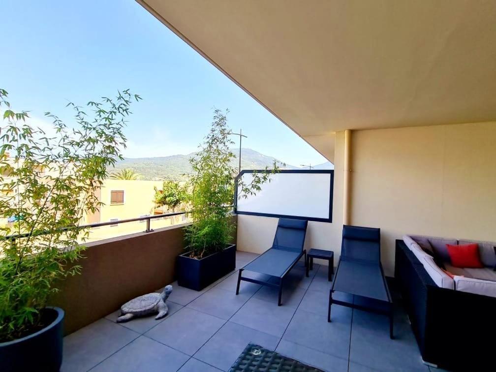 T2 De Standing Front De Mer Propriano (Corsica) Exterior foto